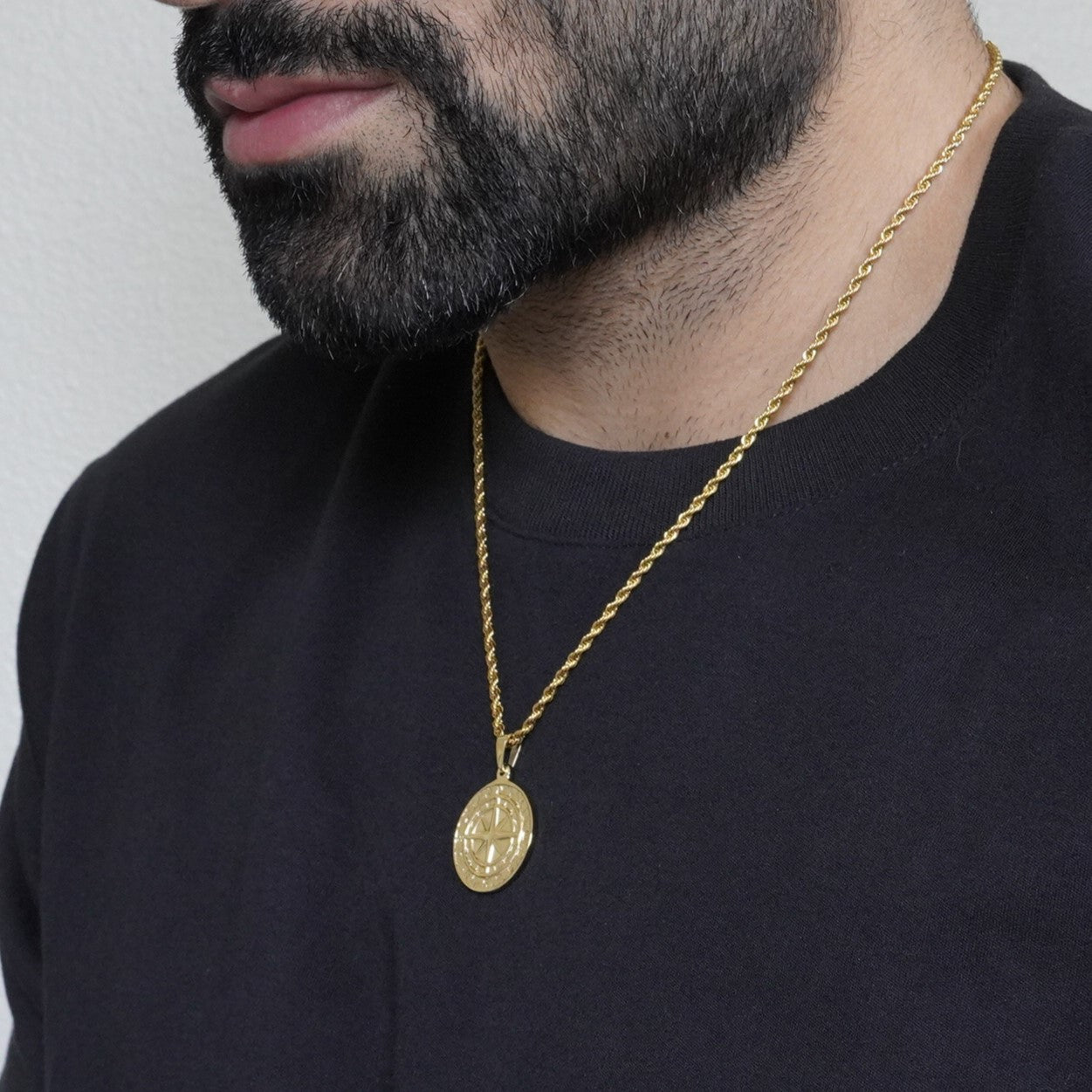 Compass Pendant - Gold