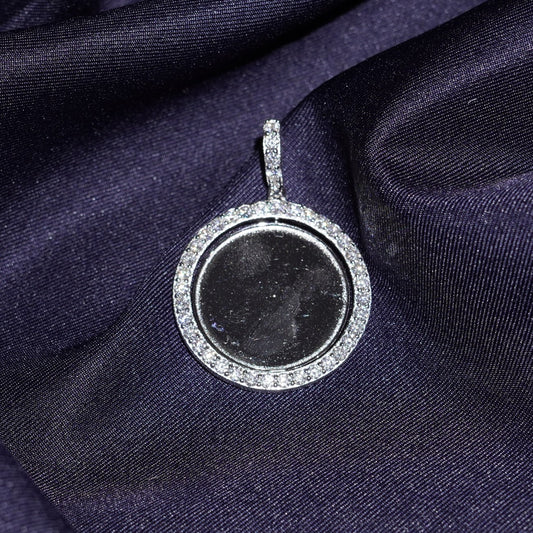 Moissanite Picture Pendant (silver)