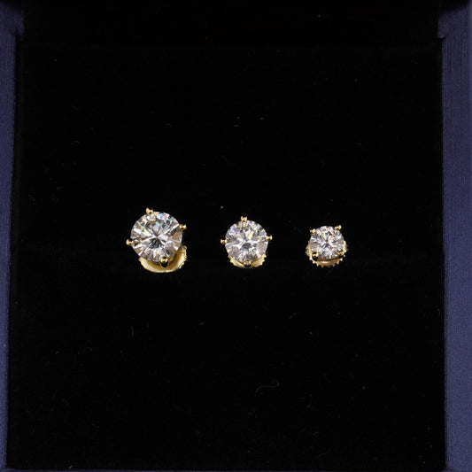 Moissanite Stud Earrings VVS - Gold
